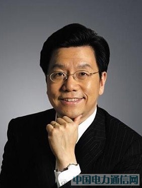 李開(kāi)復(fù):今年經(jīng)濟(jì)形勢(shì)不確定 不如投資IT業(yè)